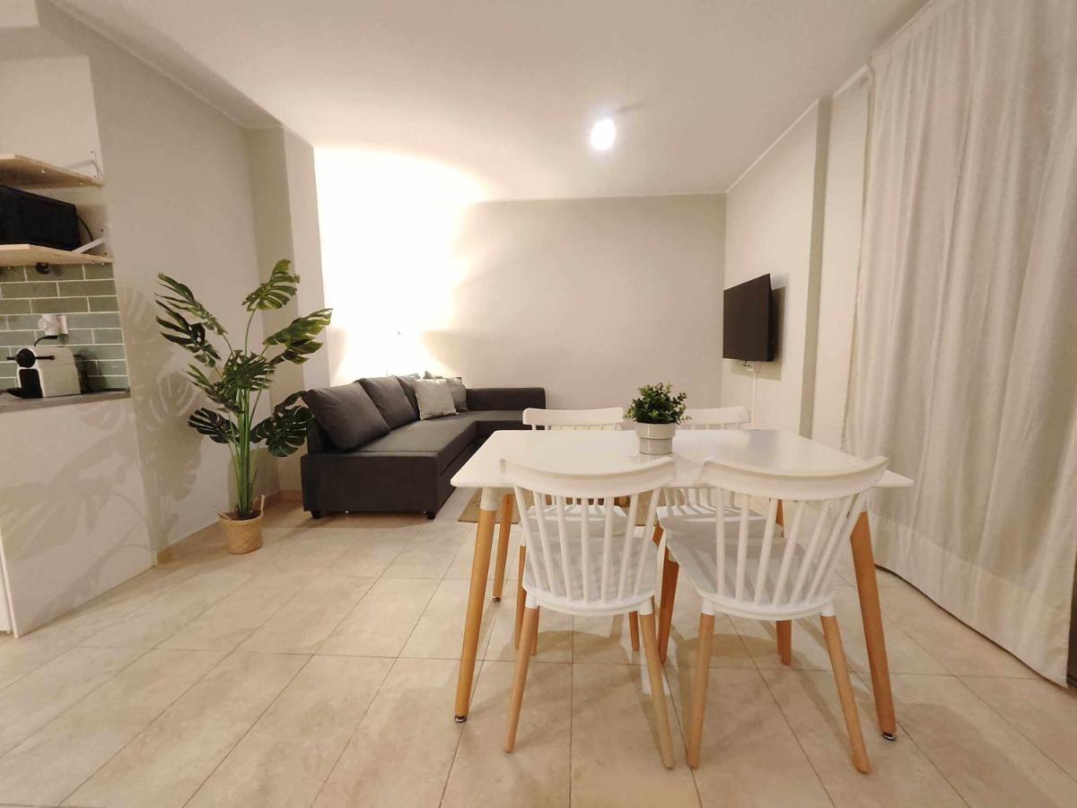 Mazi Apartments Havana Mataró Exteriör bild
